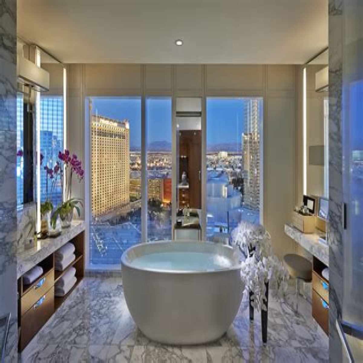 Best romantic hotels in Las Vegas