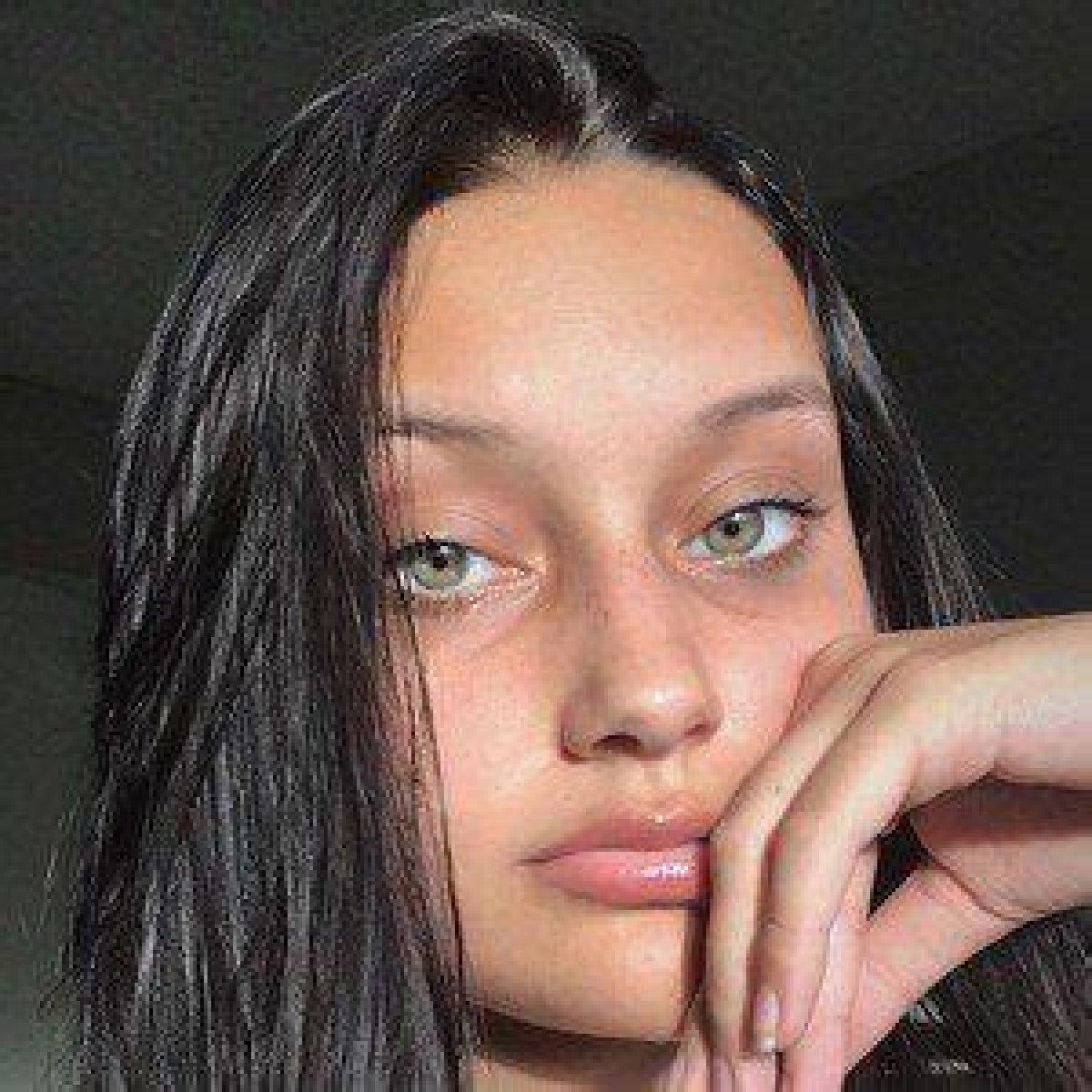 Caravan Carolyn (YouTube Star) - Age, Birthday, Bio, Facts, Family, Net Worth, Height & More