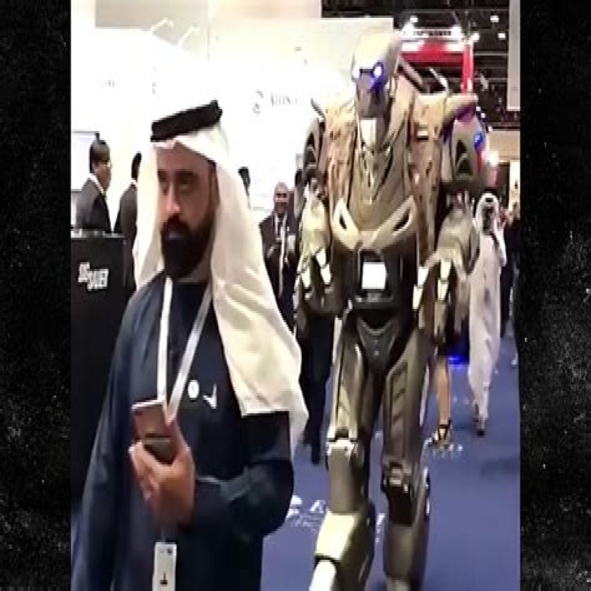 Giant Robot Mistaken for Monarch of Bahrain's Bodyguard