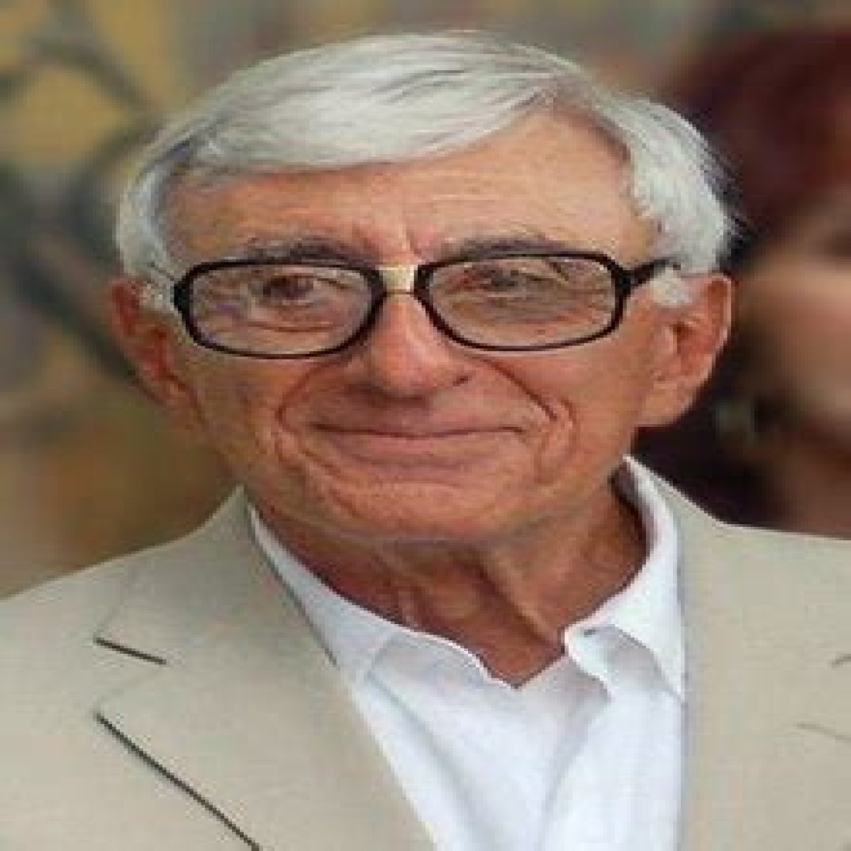 Jamie Farr  Bio (Wiki) 