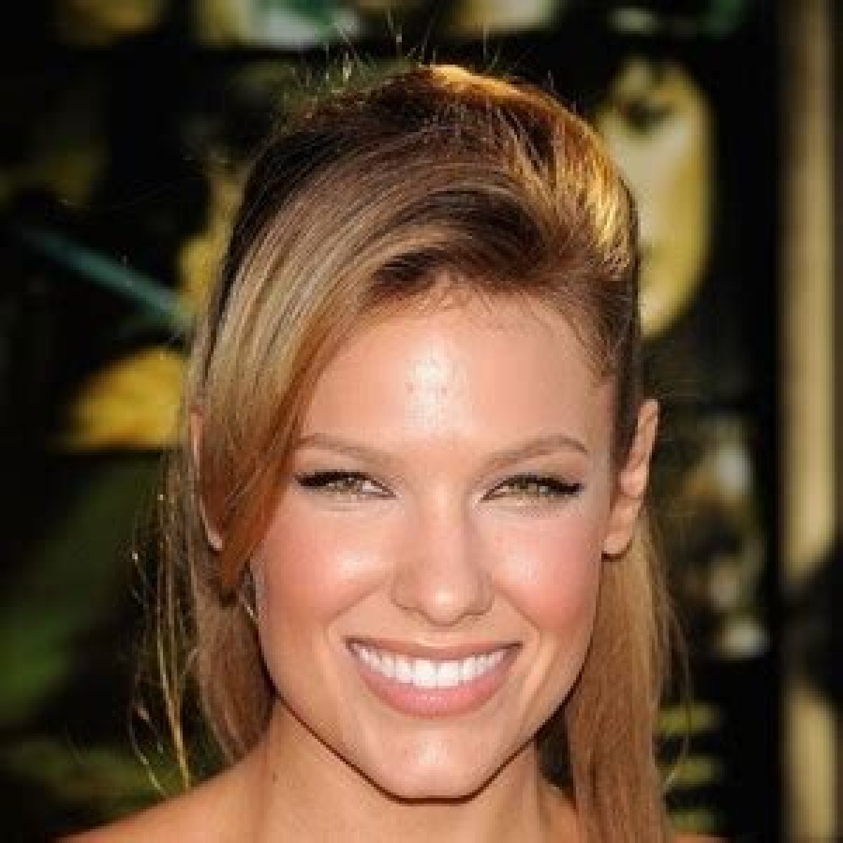 Kiele Sanchez Net Worth | Celebrity Net Worth