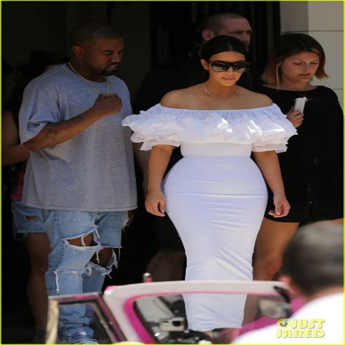 Kim Kardashian allegedly hated her Cuba trip because of spotty Internet service