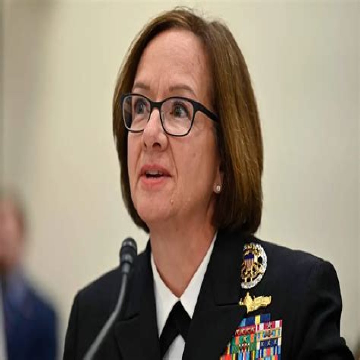 Lisa Franchetti Family: 33rd Naval Chief Husband James Sievert