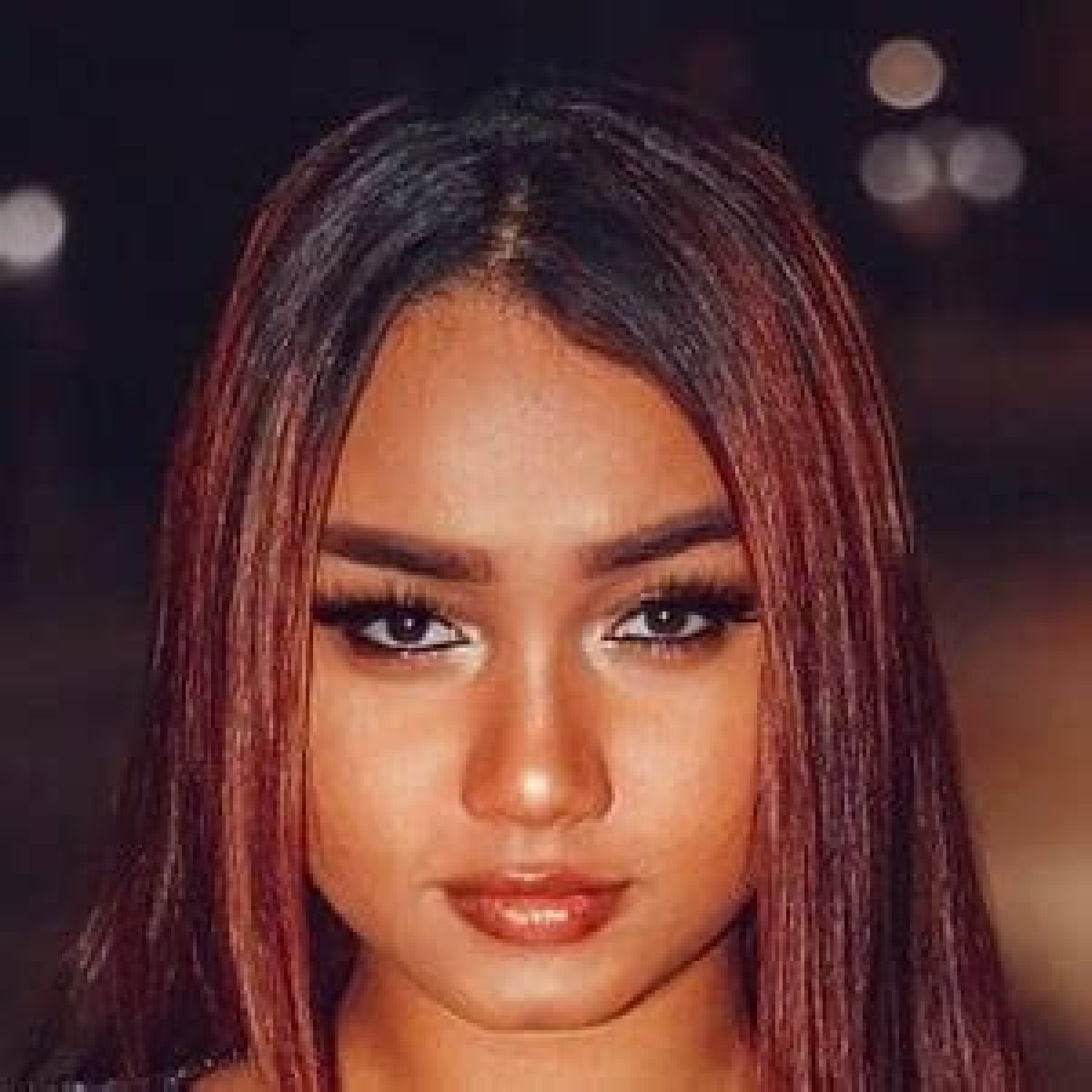 Mari Aminah (TikTok Star) - Age, Birthday, Bio, Facts, Family, Net Worth, Height & More